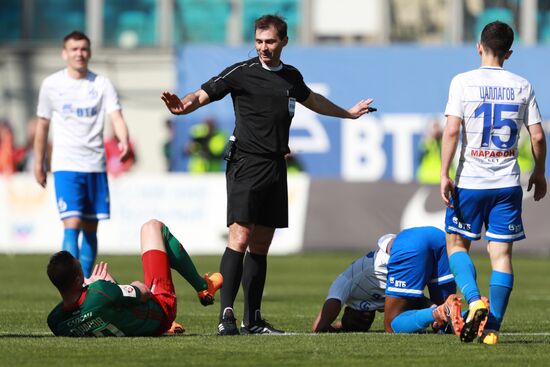 Football. Russian Football Premier League. Dynamo vs. Lokomotiv