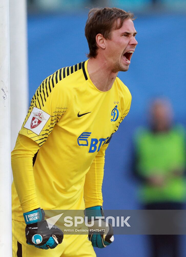 Football. Russian Football Premier League. Dynamo vs. Lokomotiv