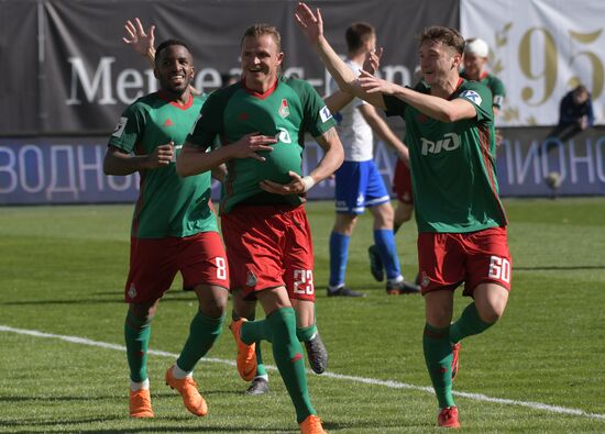 Football. Russian Football Premier League. Dynamo vs. Lokomotiv
