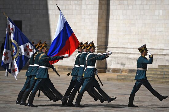Ceremonial changing of the Presidential Regiment equestrian and pedestrian guard