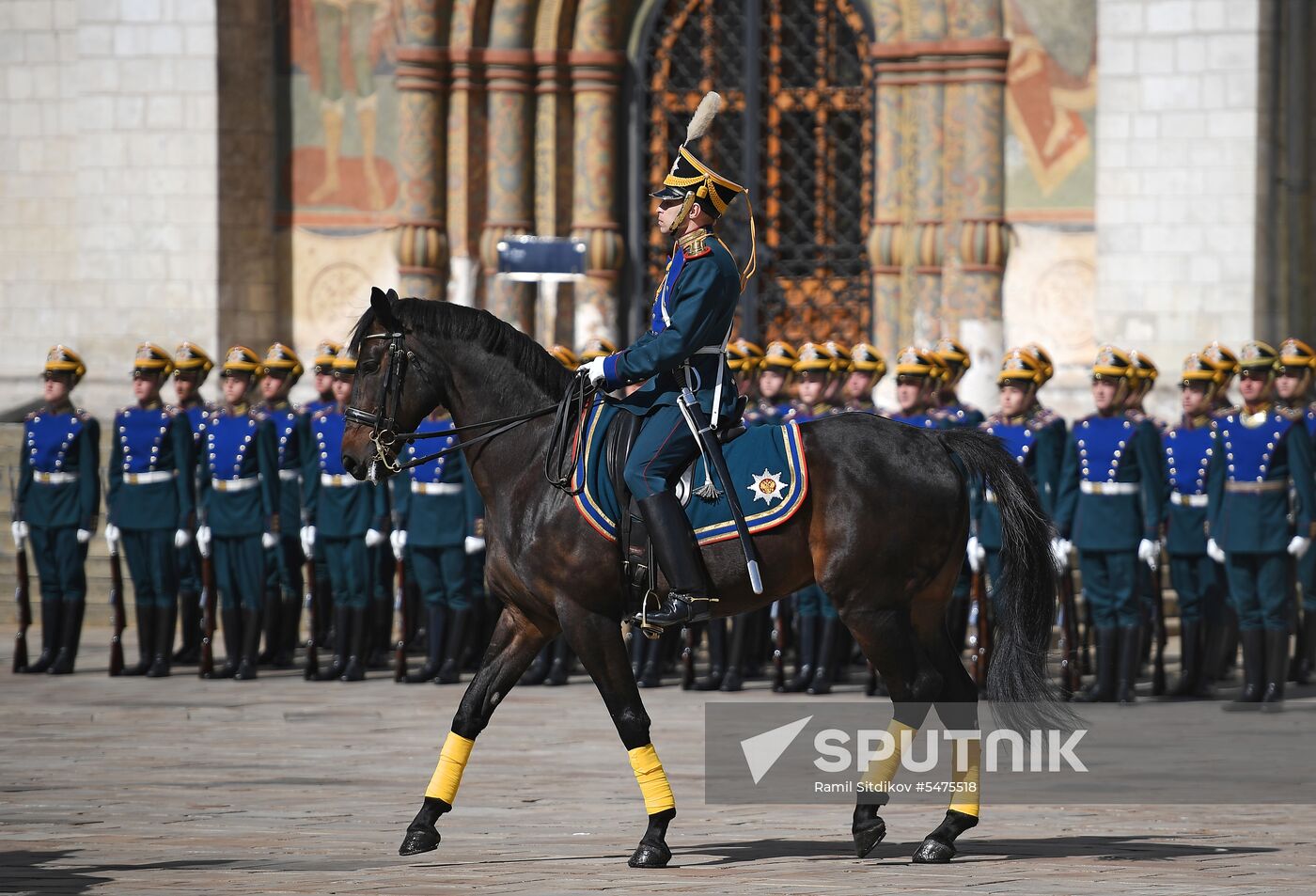 Ceremonial changing of the Presidential Regiment equestrian and pedestrian guard