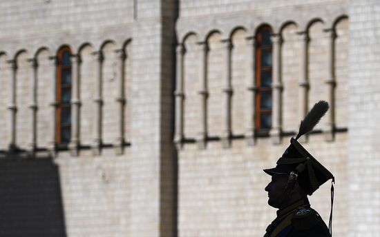 Ceremonial changing of the Presidential Regiment equestrian and pedestrian guard
