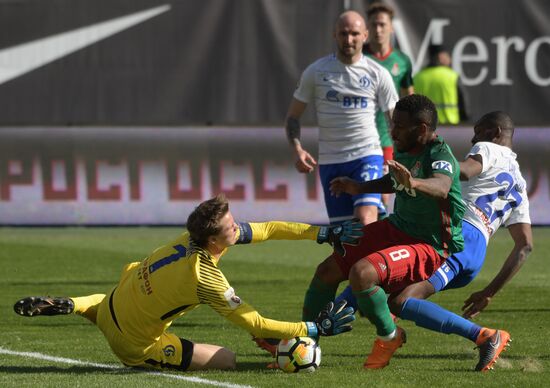 Football. Russian Football Premier League. Dynamo vs. Lokomotiv