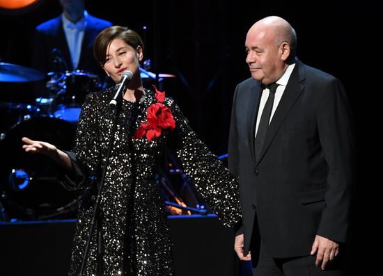 East-West: The Golden Arch first film award ceremony