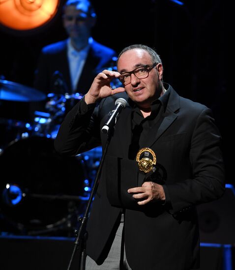 East-West: The Golden Arch first film award ceremony