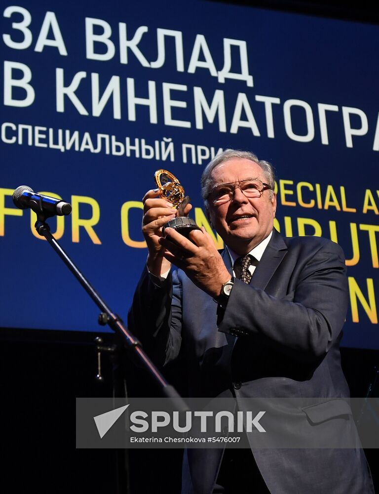 East-West: The Golden Arch first film award ceremony