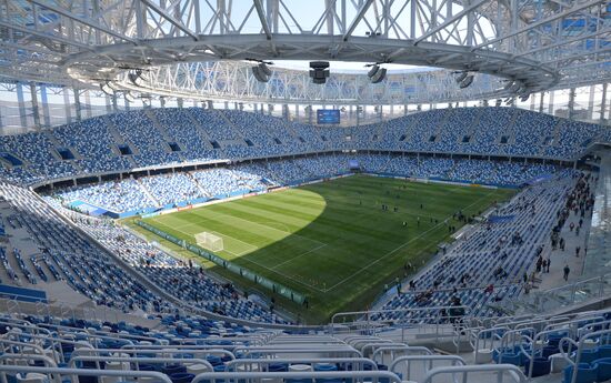 Football. First official match at Nizhny Novgorod Stadium