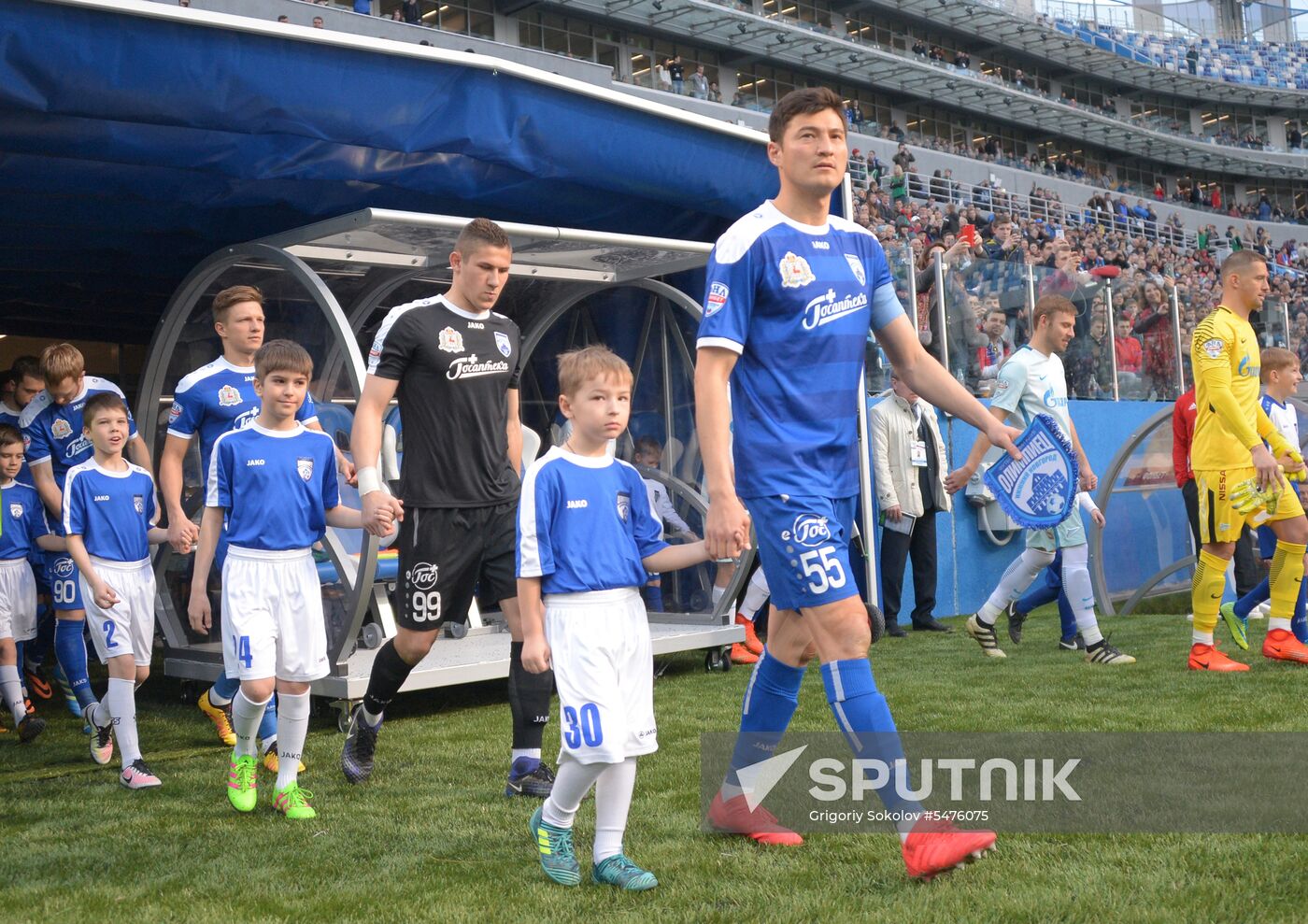 Football. First official match at Nizhny Novgorod Stadium
