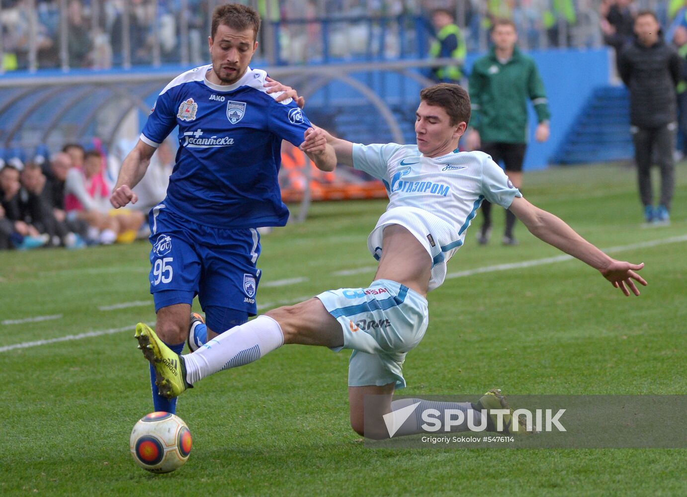 Football. First official match at Nizhny Novgorod Stadium