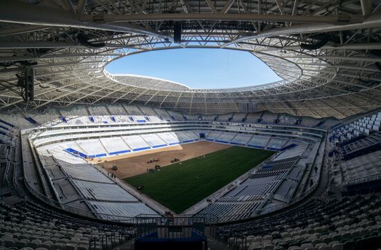 Turf laid at Samara Arena