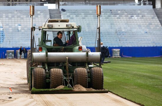 Turf laid at Samara Arena