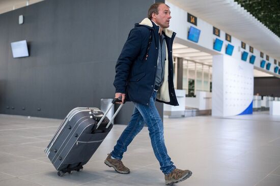 New airport terminal opens in Simferopol