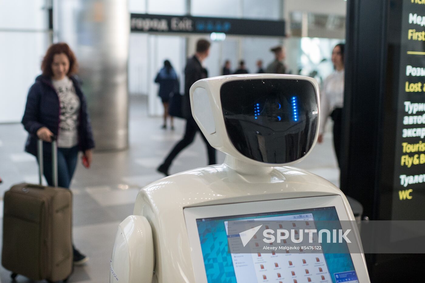 New airport terminal opens in Simferopol