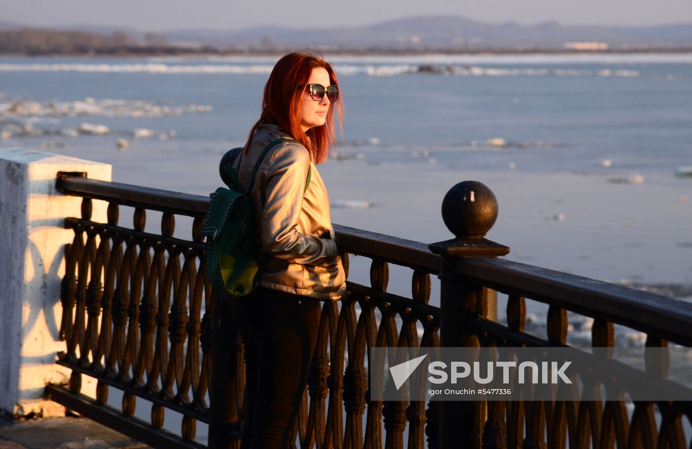 Ice breaks on Amur River