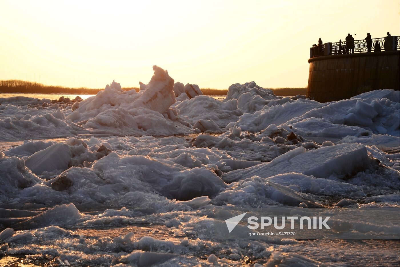 Ice breaks on Amur River