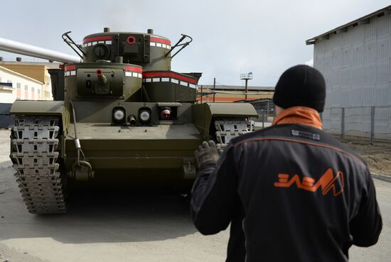 Testing replica of Soviet tank T-35 in Yekaterinburg