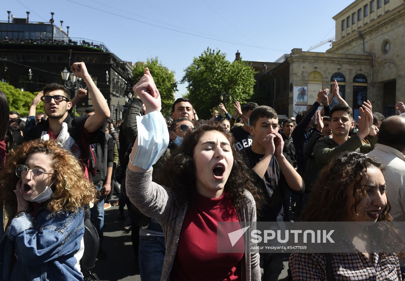 Protests surge in Yerevan