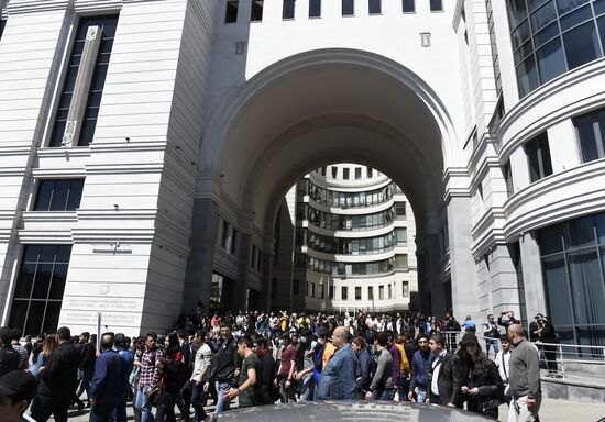 Protests surge in Yerevan