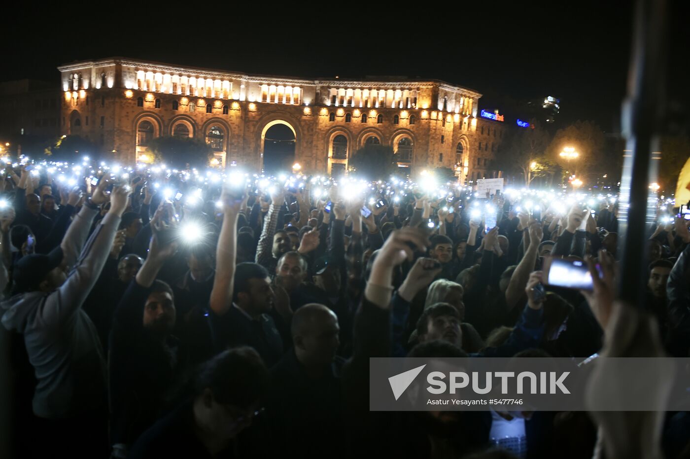Protests surge in Yerevan