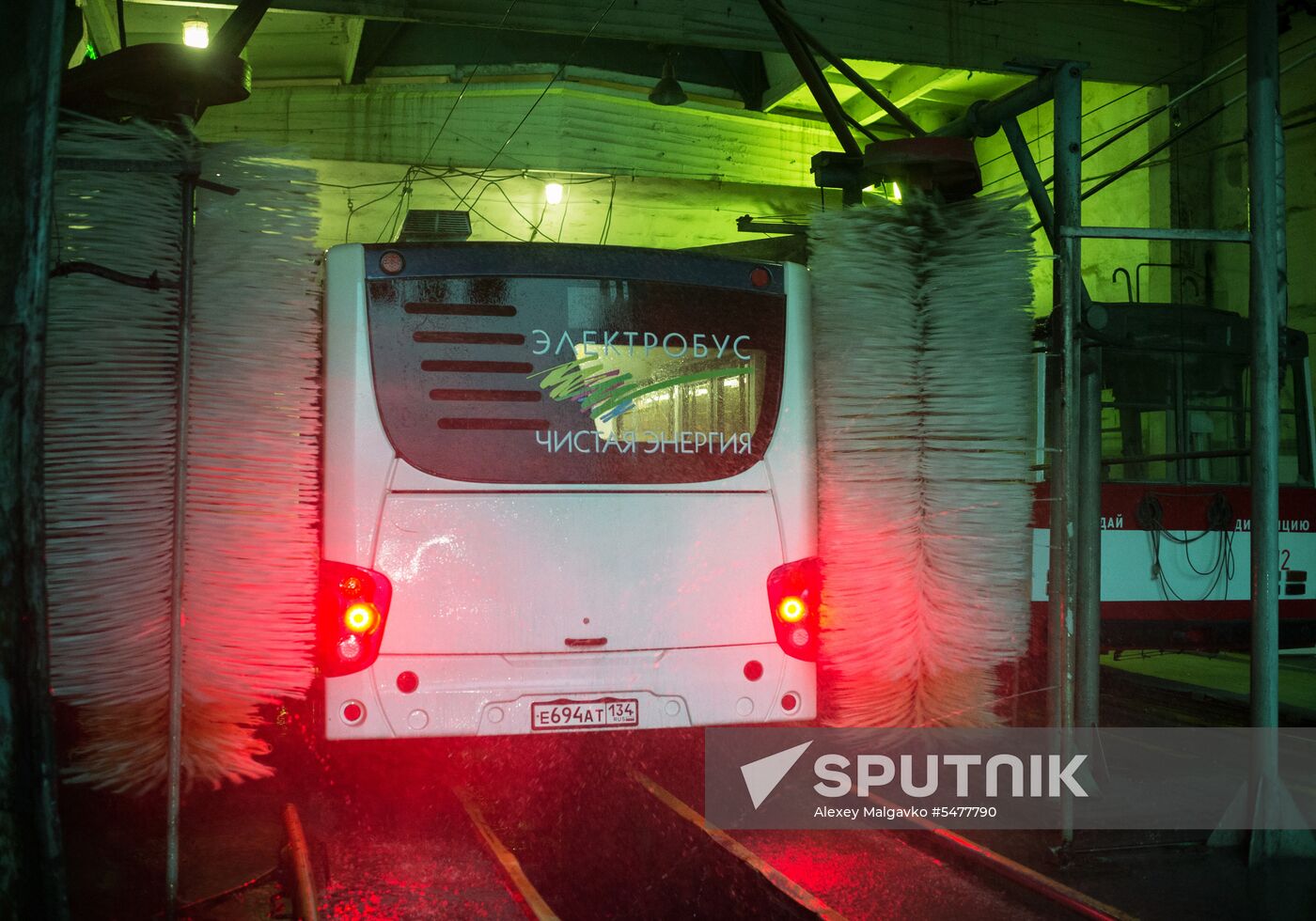 Crimea's first Russia-produced electric bus in service