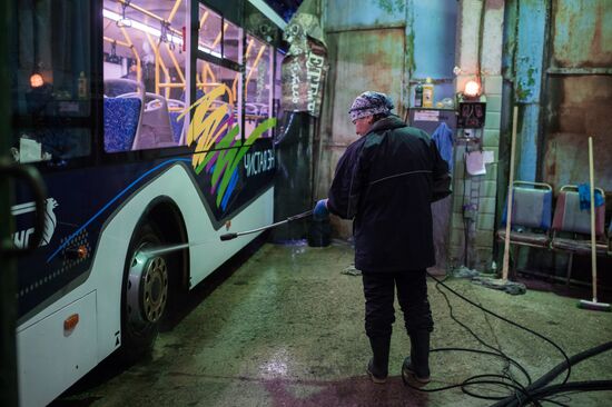 Crimea's first Russia-produced electric bus in service