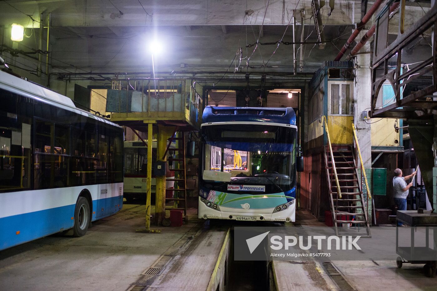 Crimea's first Russia-produced electric bus in service