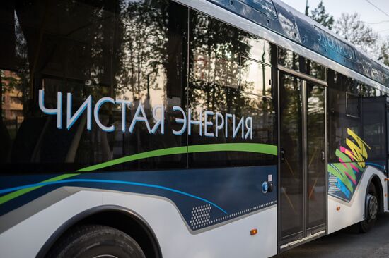 Crimea's first Russia-produced electric bus in service