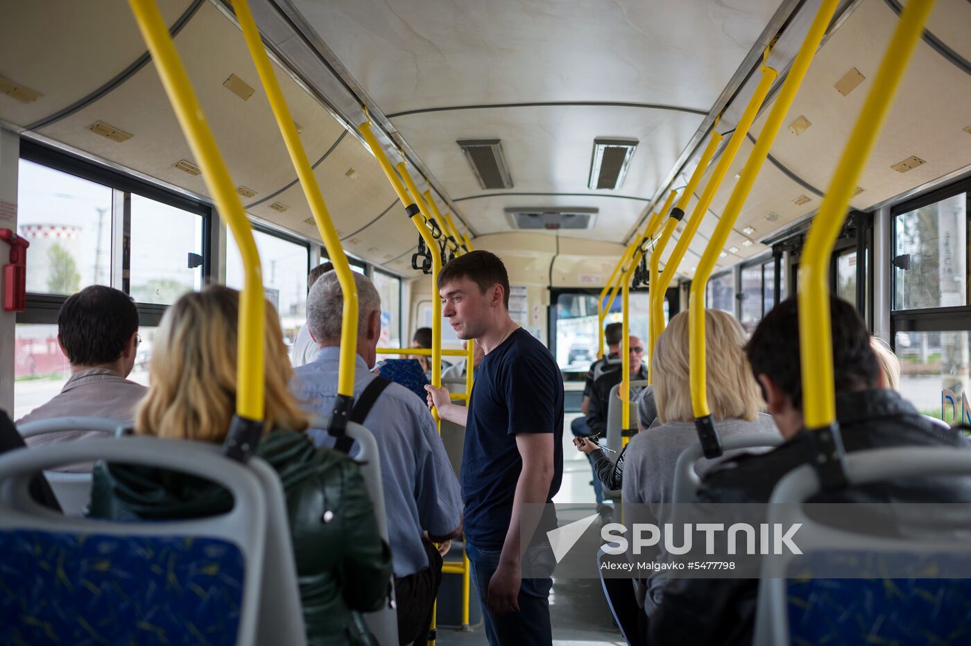 Crimea's first Russia-produced electric bus in service