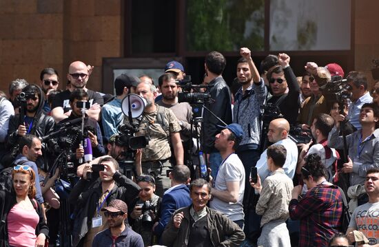 Opposition protests in Yerevan