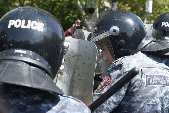 Opposition protests in Yerevan