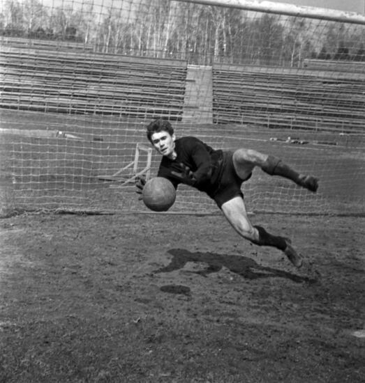 Footballer Maslachenko