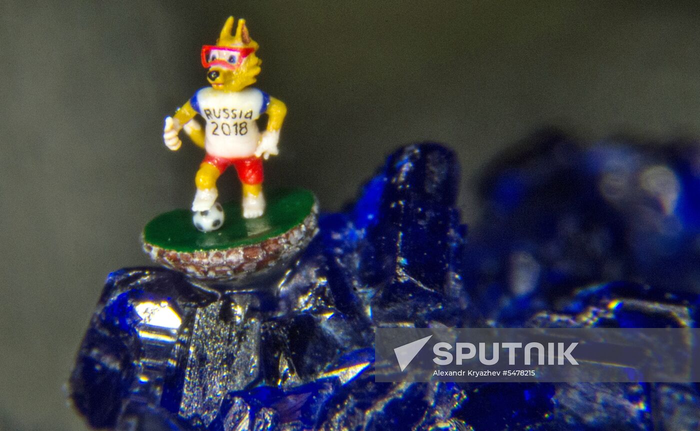 Novosibirsk master makes millimeter-and-a-half replica of 2018 FIFA World Cup mascot
