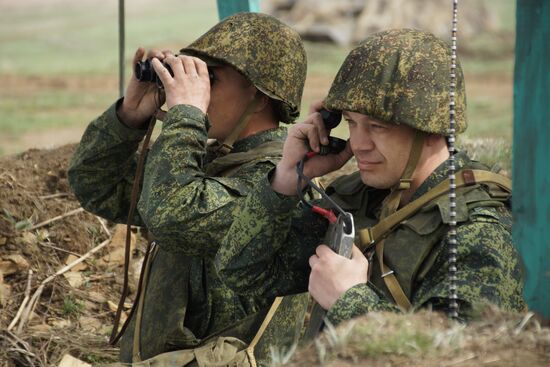 Firearms drill of the People's Militia of the Lugansk People's Republic