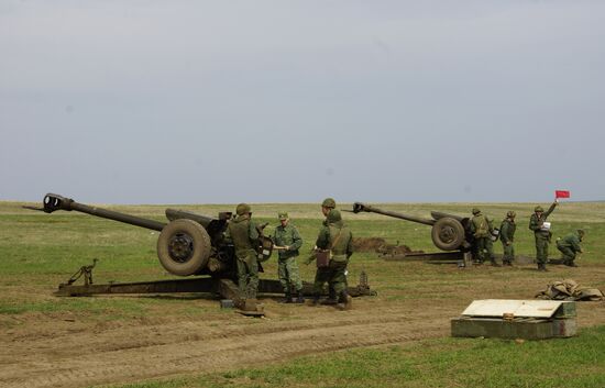 Firearms drill of the People's Militia of the Lugansk People's Republic