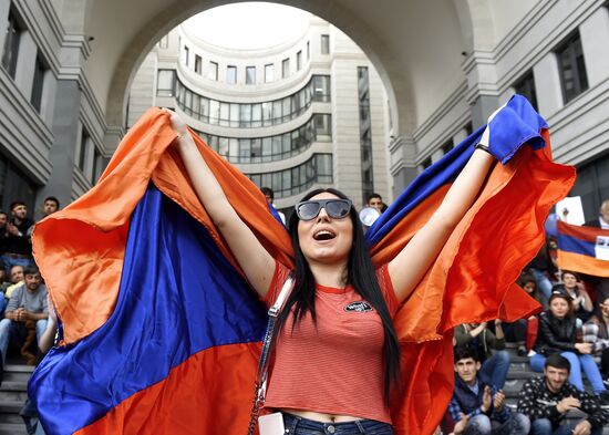 Opposition protests in Yerevan
