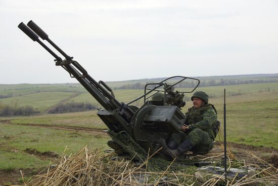 Firearms drill of the People's Militia of the Lugansk People's Republic