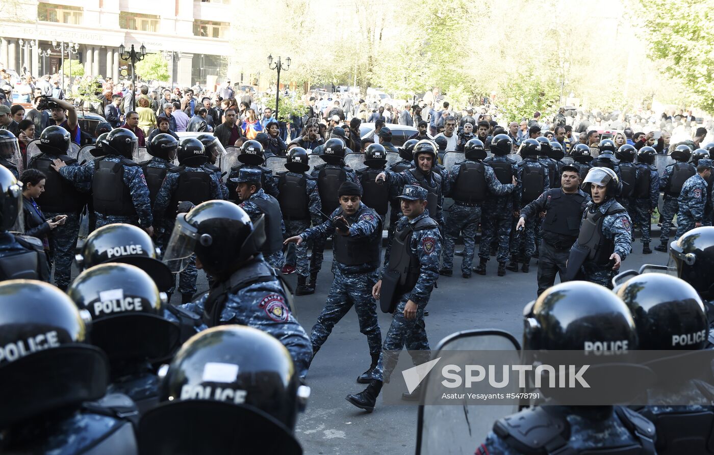 Opposition rally in front of Government House in Yerevan