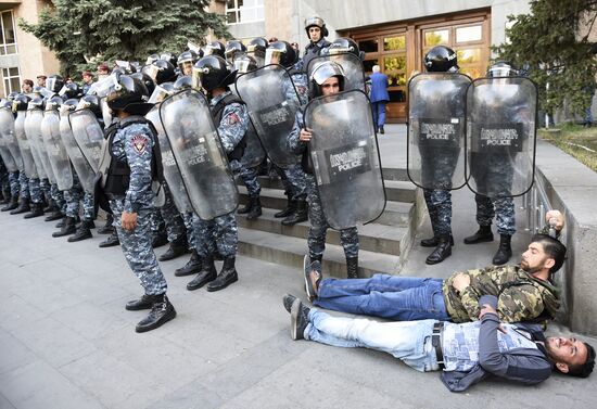 Opposition's protest rally in Yerevan