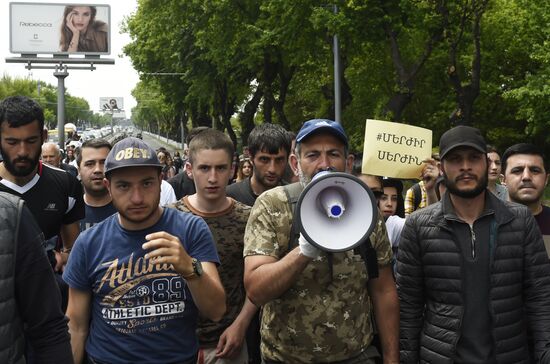 Opposition's protest rally in Yerevan