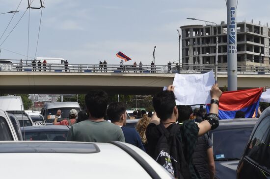 Opposition's protest rally in Yerevan
