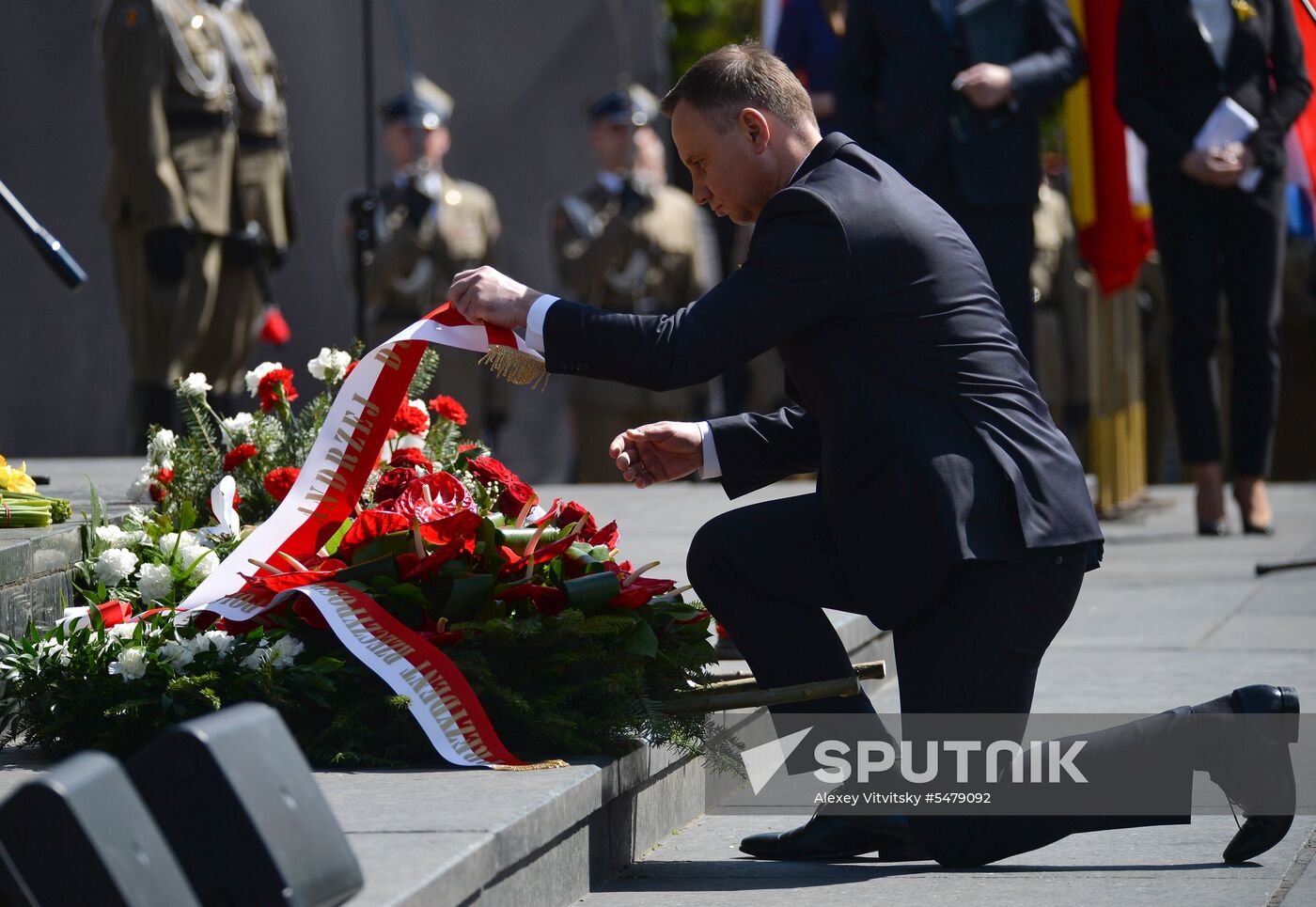 Commemorative event to mark 75th anniversary of Warsaw ghetto uprising