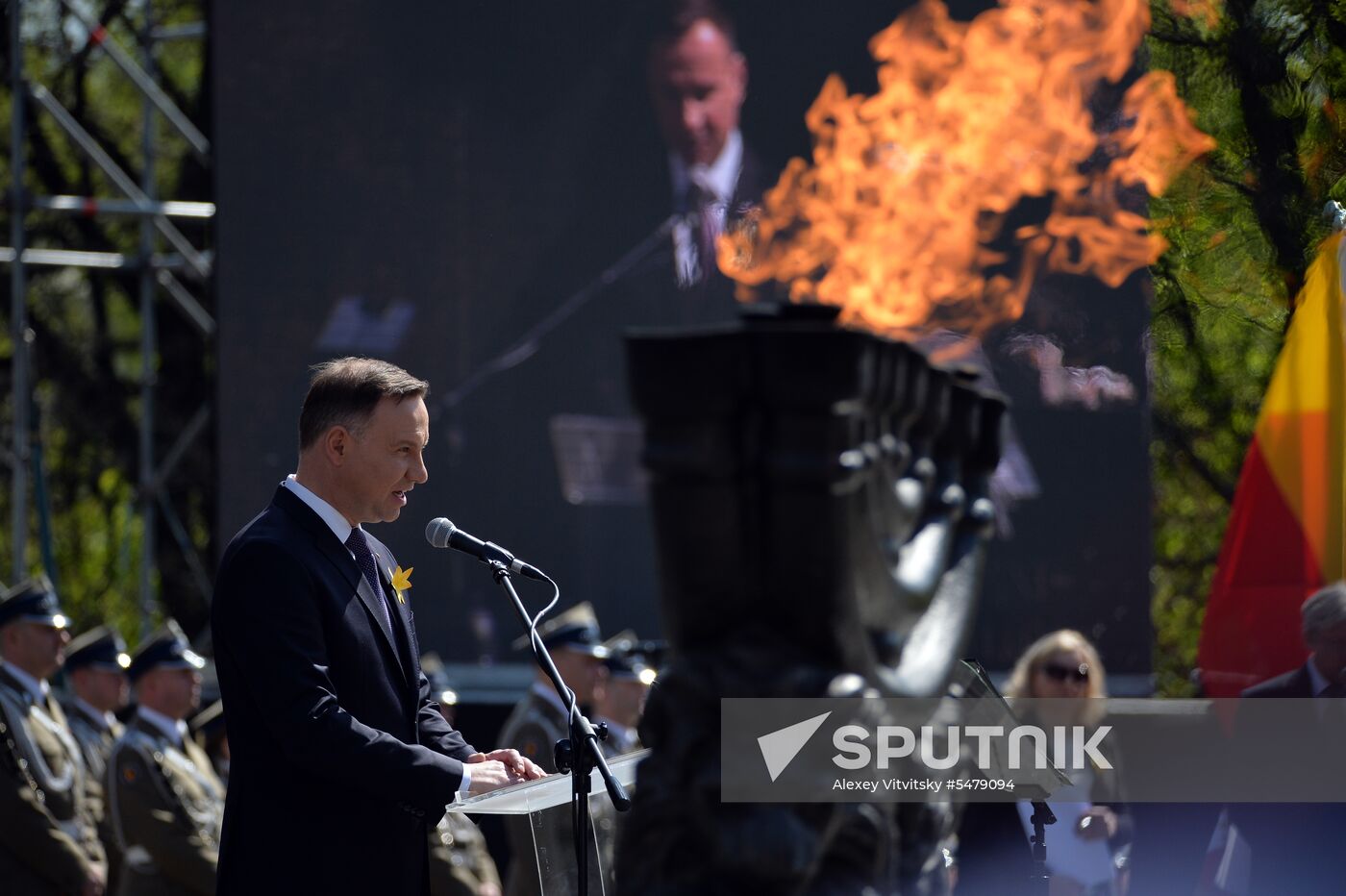 Commemorative event to mark 75th anniversary of Warsaw ghetto uprising