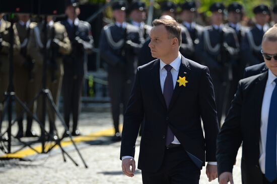 Commemorative event to mark 75th anniversary of Warsaw ghetto uprising