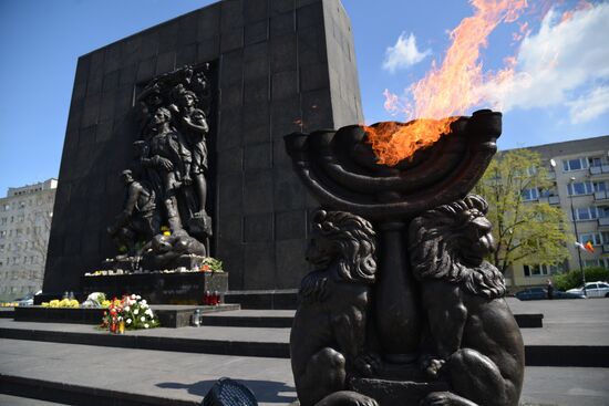 Commemorative event to mark 75th anniversary of Warsaw ghetto uprising