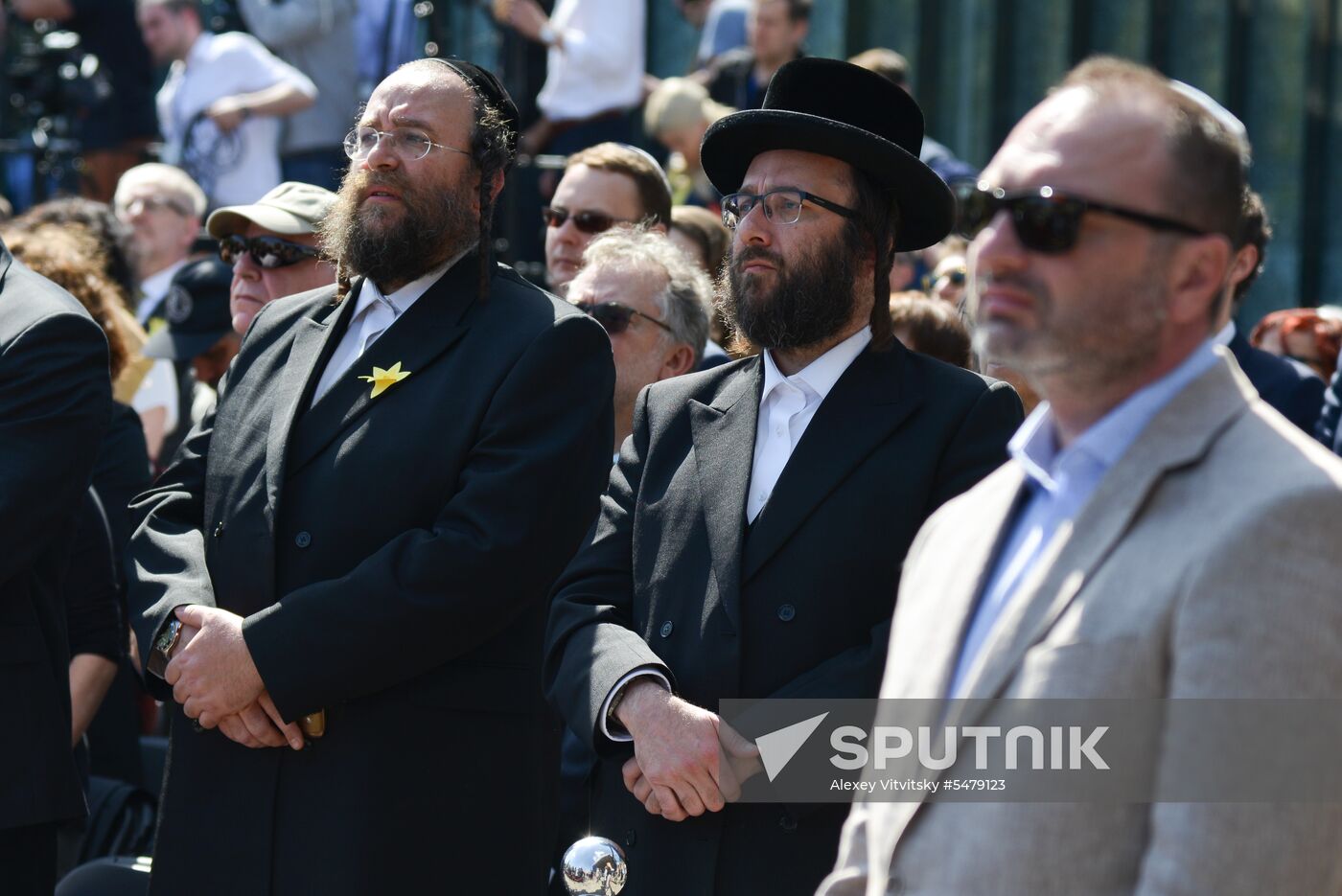 Commemorative event to mark 75th anniversary of Warsaw ghetto uprising