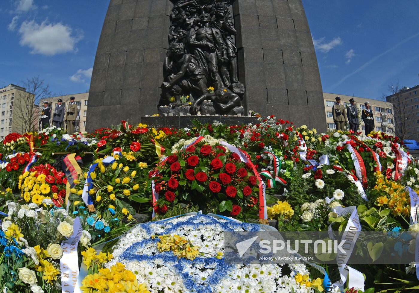 Commemorative event to mark 75th anniversary of Warsaw ghetto uprising