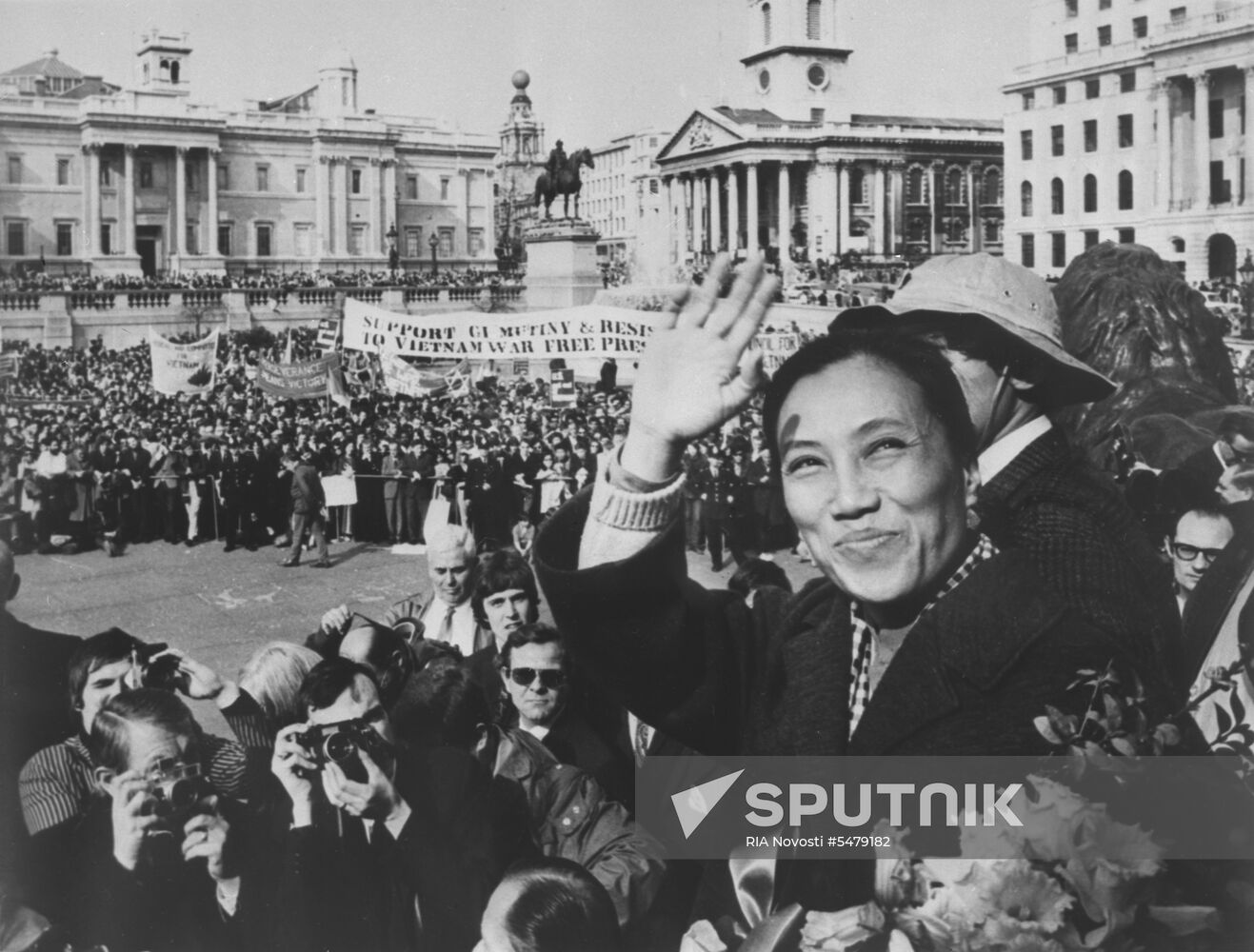 Nguyen Thi Dinh in London