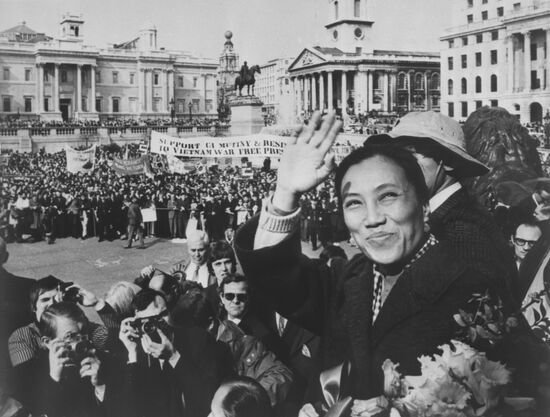 Nguyen Thi Dinh in London