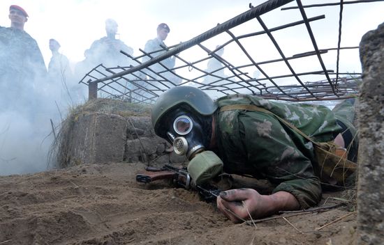 Exam to earn right to wear crimson beret in Belarus
