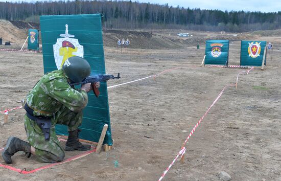 Exam to earn right to wear crimson beret in Belarus